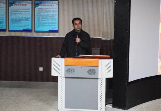 6C070867AE2C7D364D21759B6D45F1FA